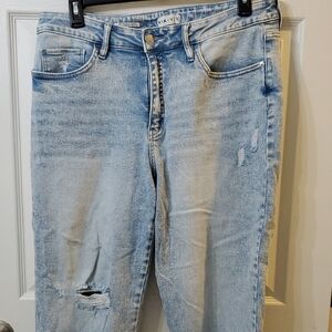 Ava & Viv Blue Slim Straight Distressed Jeans Size 17